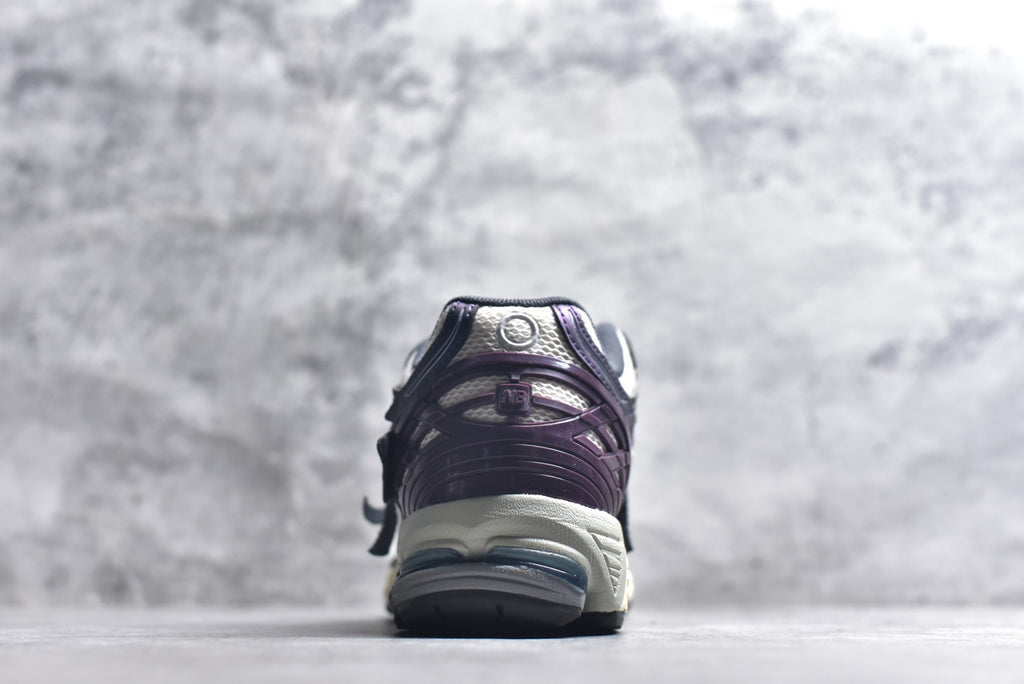 New Balance 1906 Retro Lifestyle Sneaker | U1906ANB