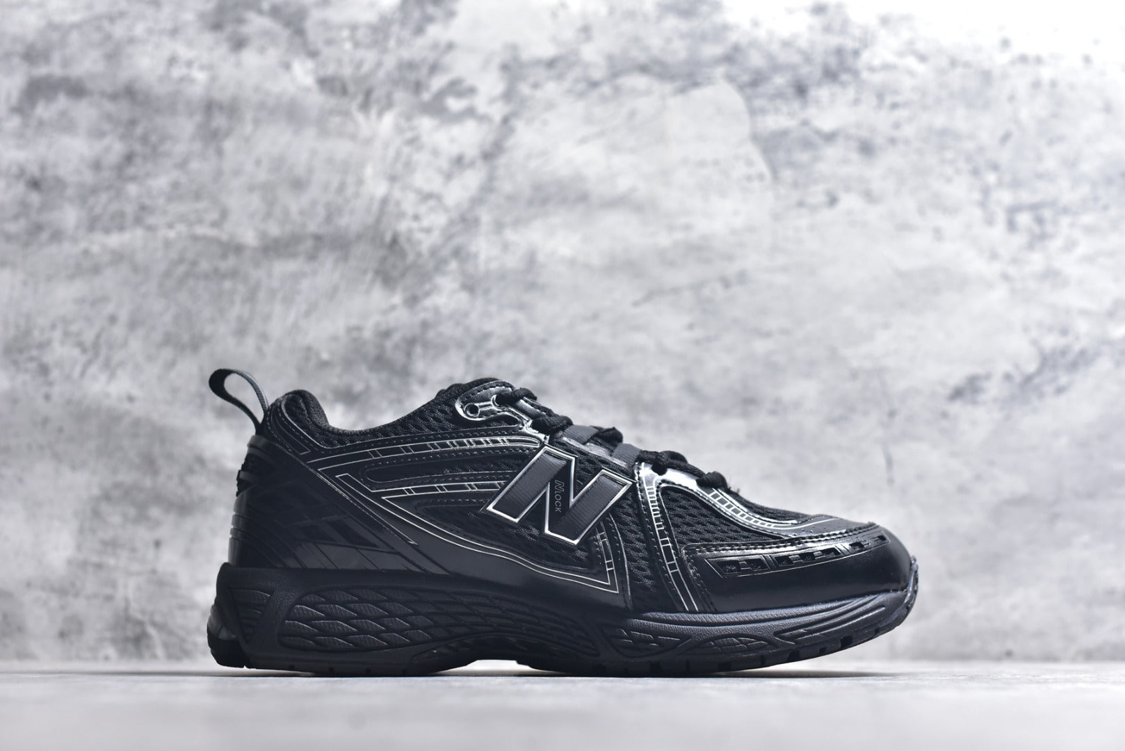 New Balance 1906 Retro Lifestyle Sneaker | U1906RCH