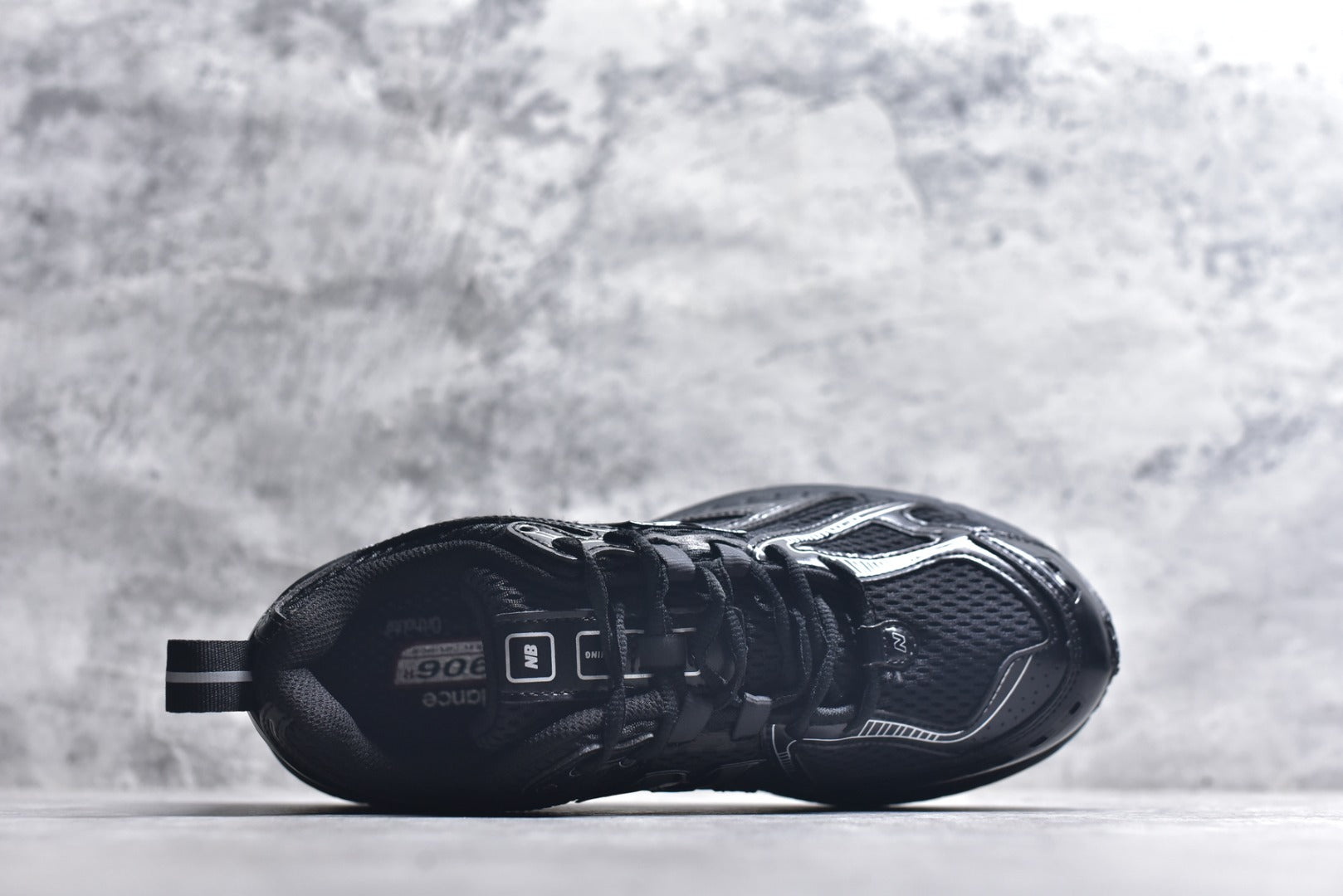 New Balance 1906 Retro Lifestyle Sneaker | U1906RCH