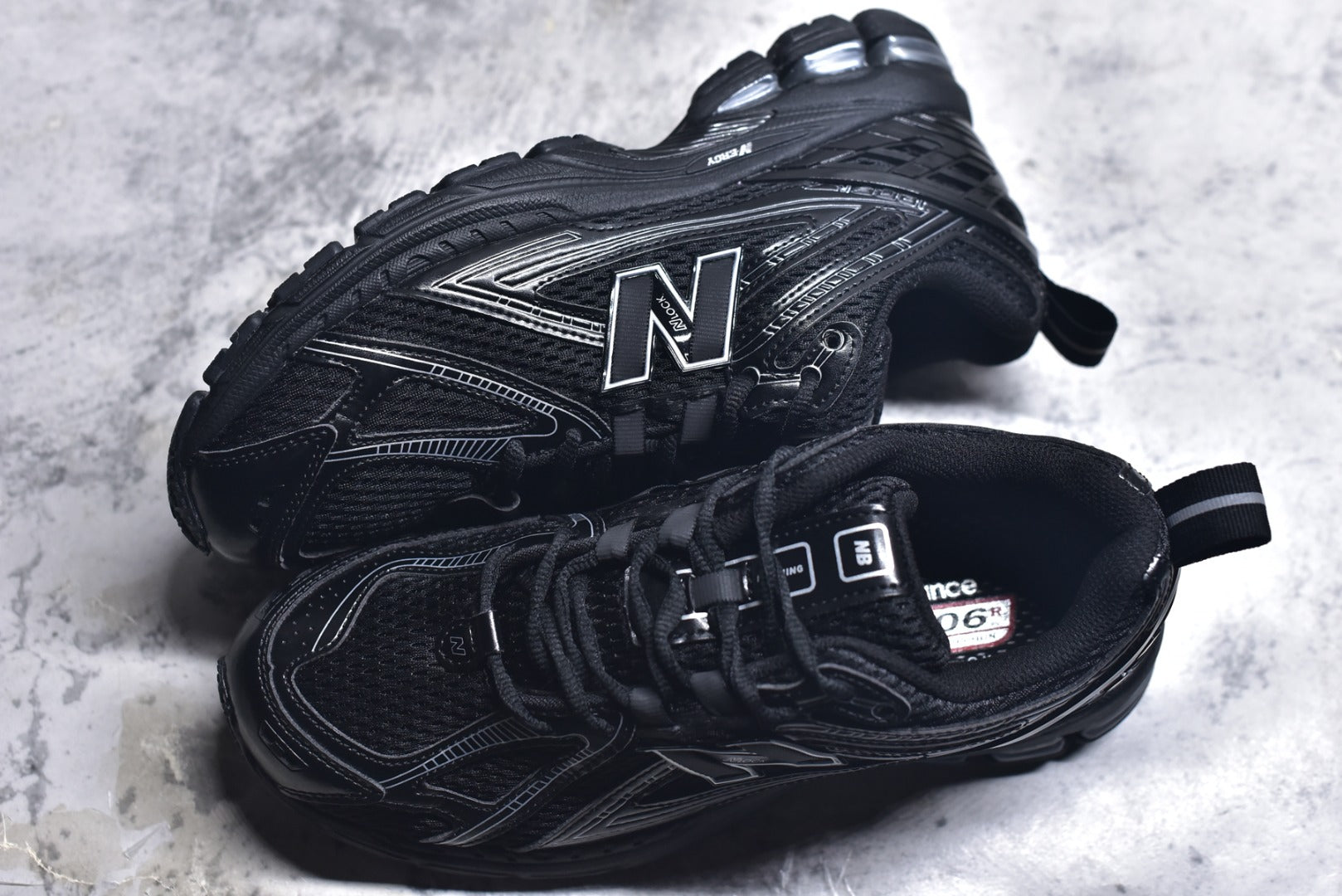 New Balance 1906 Retro Lifestyle Sneaker | U1906RCH
