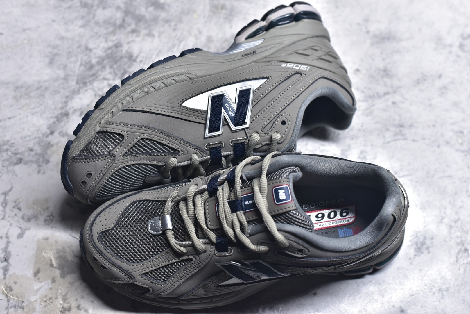 New Balance 1906 Retro Lifestyle Sneaker | M1906RB