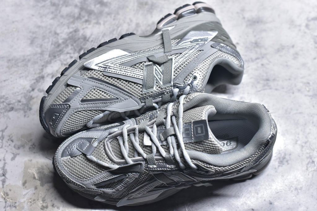 New Balance 1906 Retro Lifestyle Sneaker | M1906AG