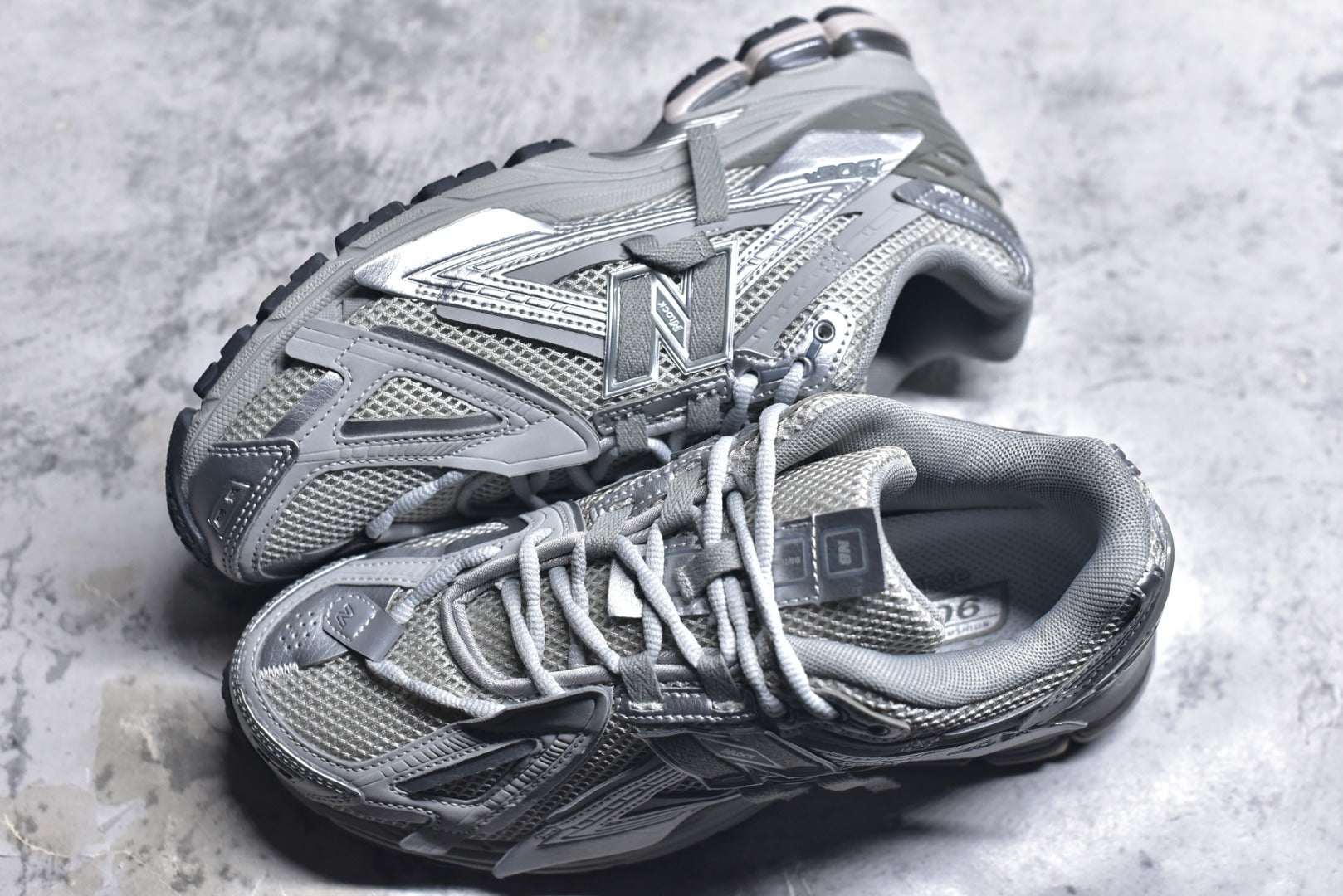 New Balance 1906 Retro Lifestyle Sneaker | M1906AG