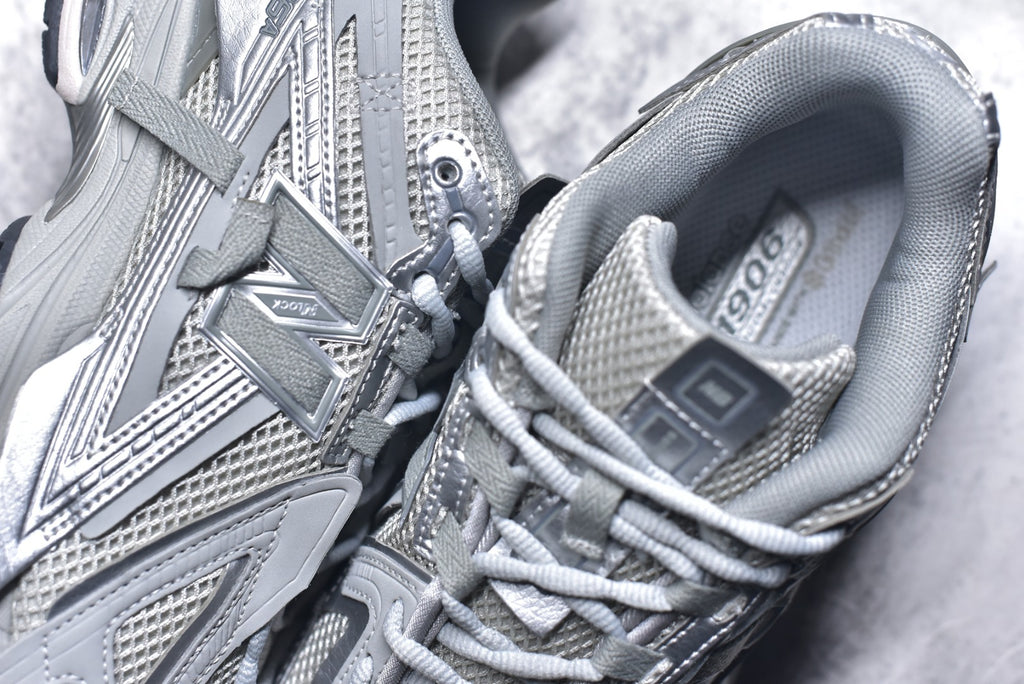 New Balance 1906 Retro Lifestyle Sneaker | M1906AG