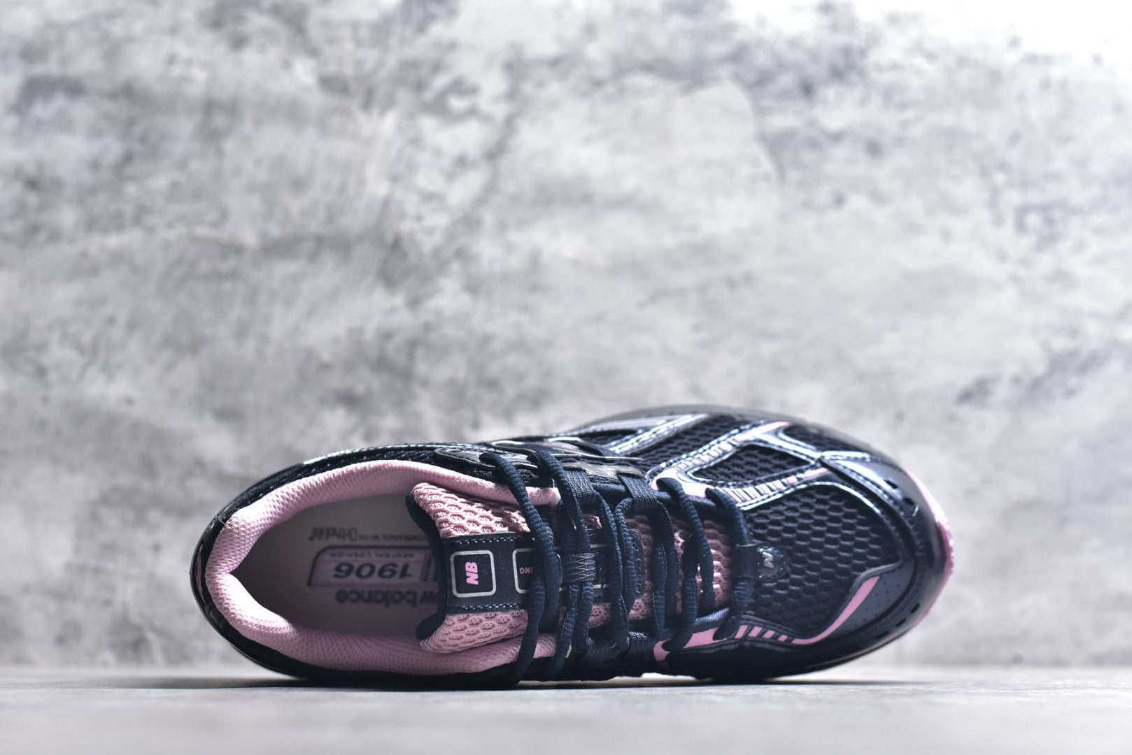 New Balance 1906 Retro Lifestyle Sneaker | U1906RCU