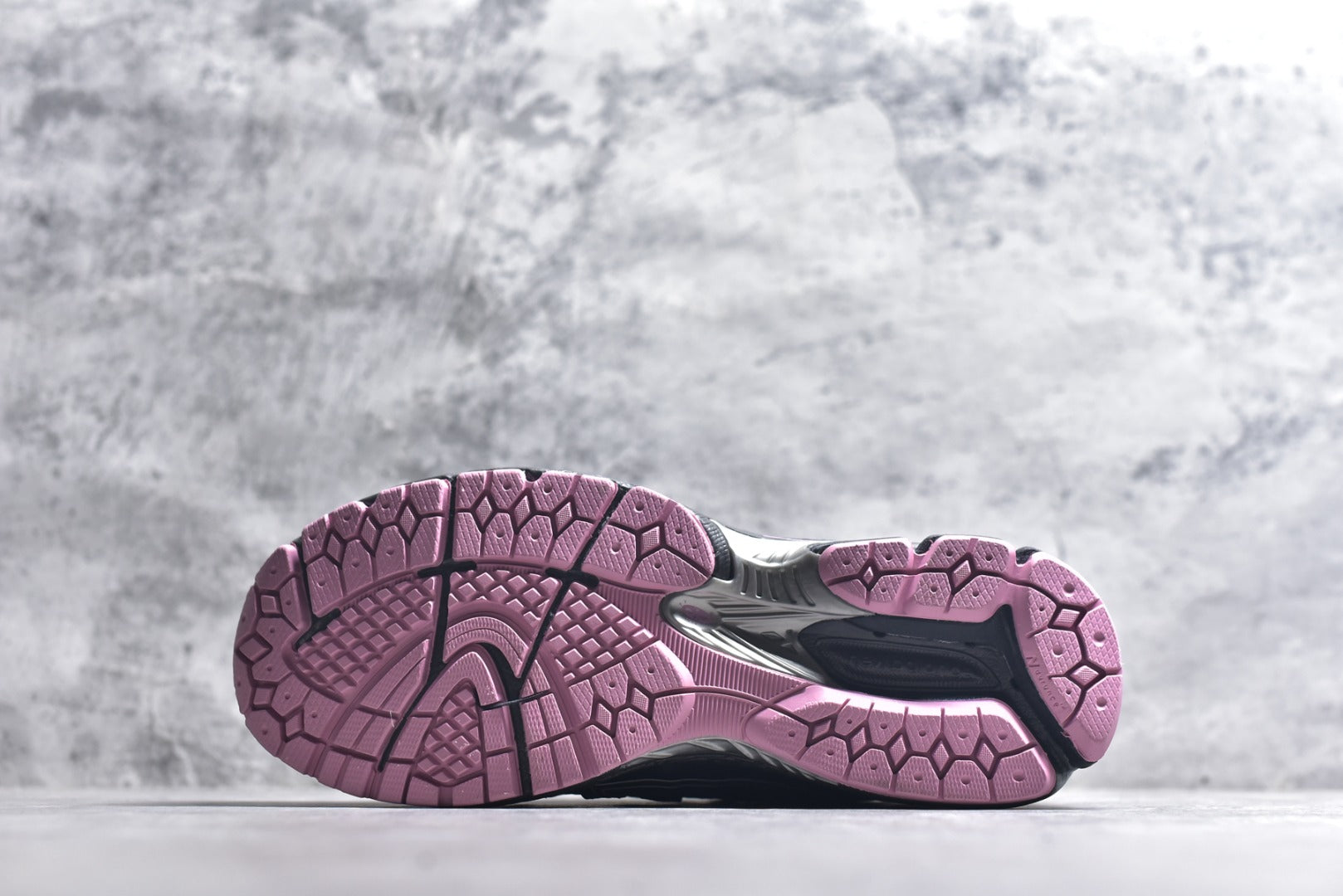 New Balance 1906 Retro Lifestyle Sneaker | U1906RCU