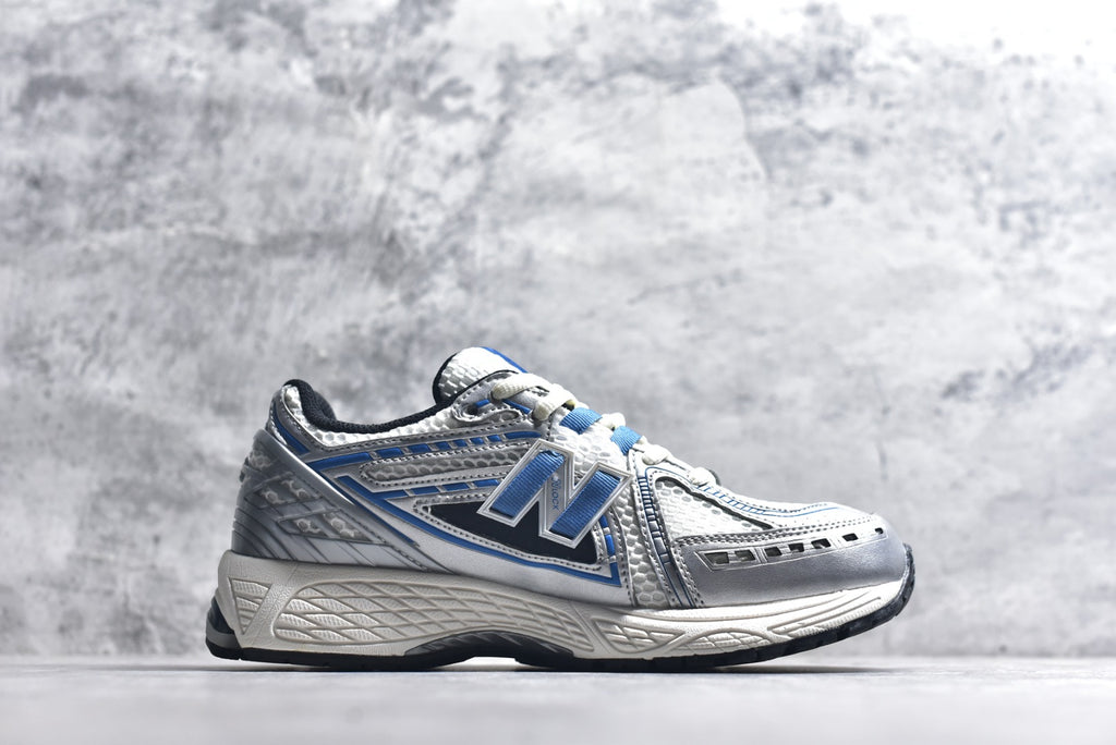 New Balance 1906 Retro Lifestyle Sneaker | U1906REB