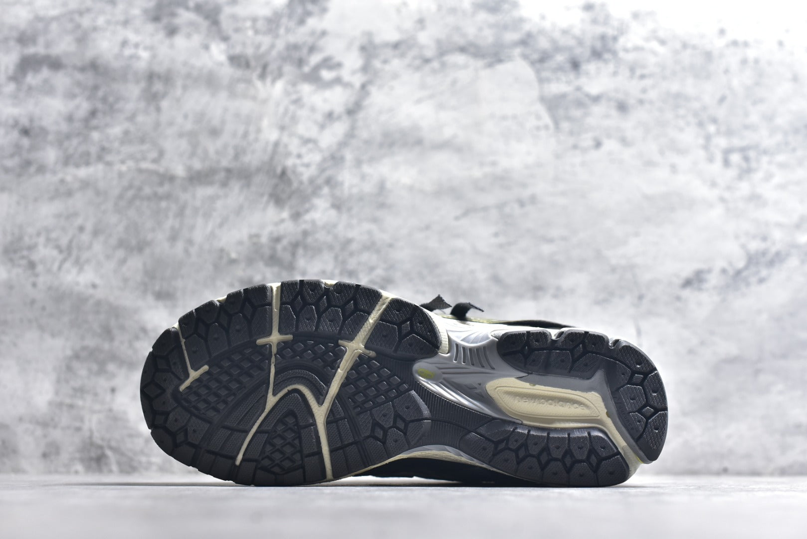 New Balance 1906 Retro Lifestyle Sneaker | U1906ANC