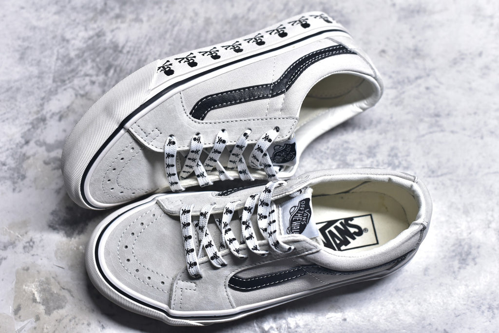 Vans Sk8-Low 'Skull' Limited Edition Low-Top Skate Sneaker | VN000CZU50K