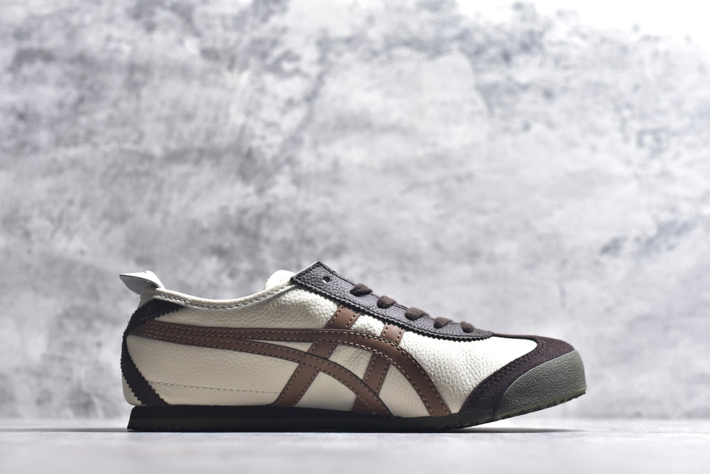 Onitsuka Tiger Mexico 66 Slip-On Canvas Lifestyle Sneaker | 1183B771-251