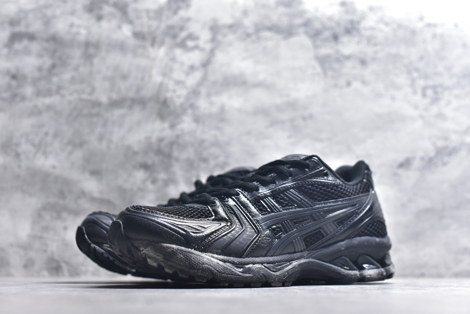 ASICS GEL-KAYANO 14 Retro Running Lifestyle Sneaker | 1201A019-001