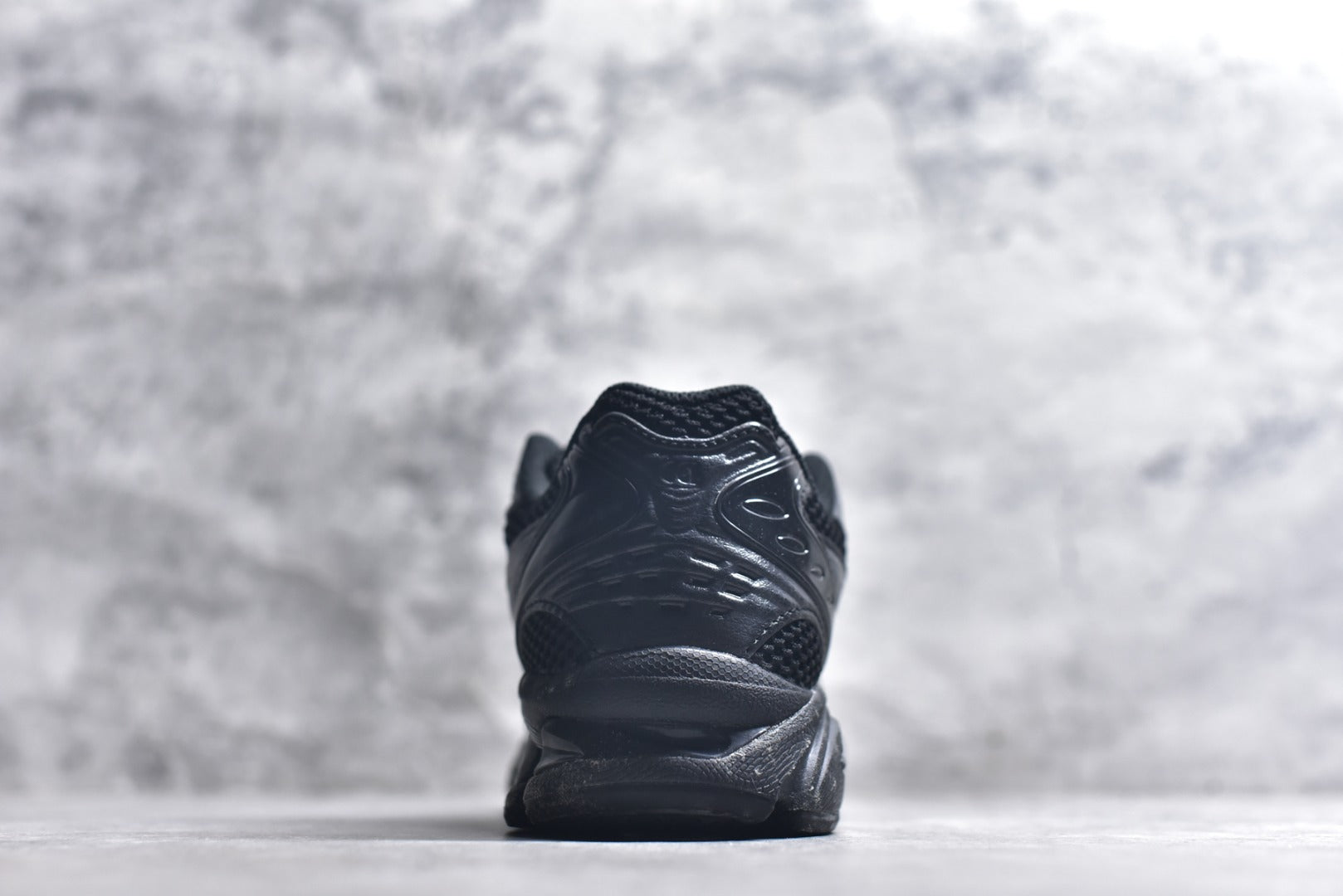 ASICS GEL-KAYANO 14 Retro Running Lifestyle Sneaker | 1201A019-001