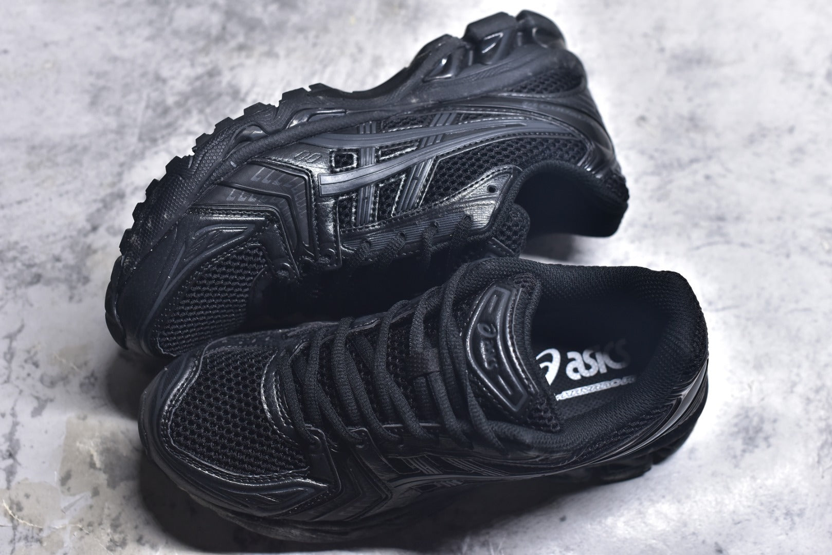 ASICS GEL-KAYANO 14 Retro Running Lifestyle Sneaker | 1201A019-001