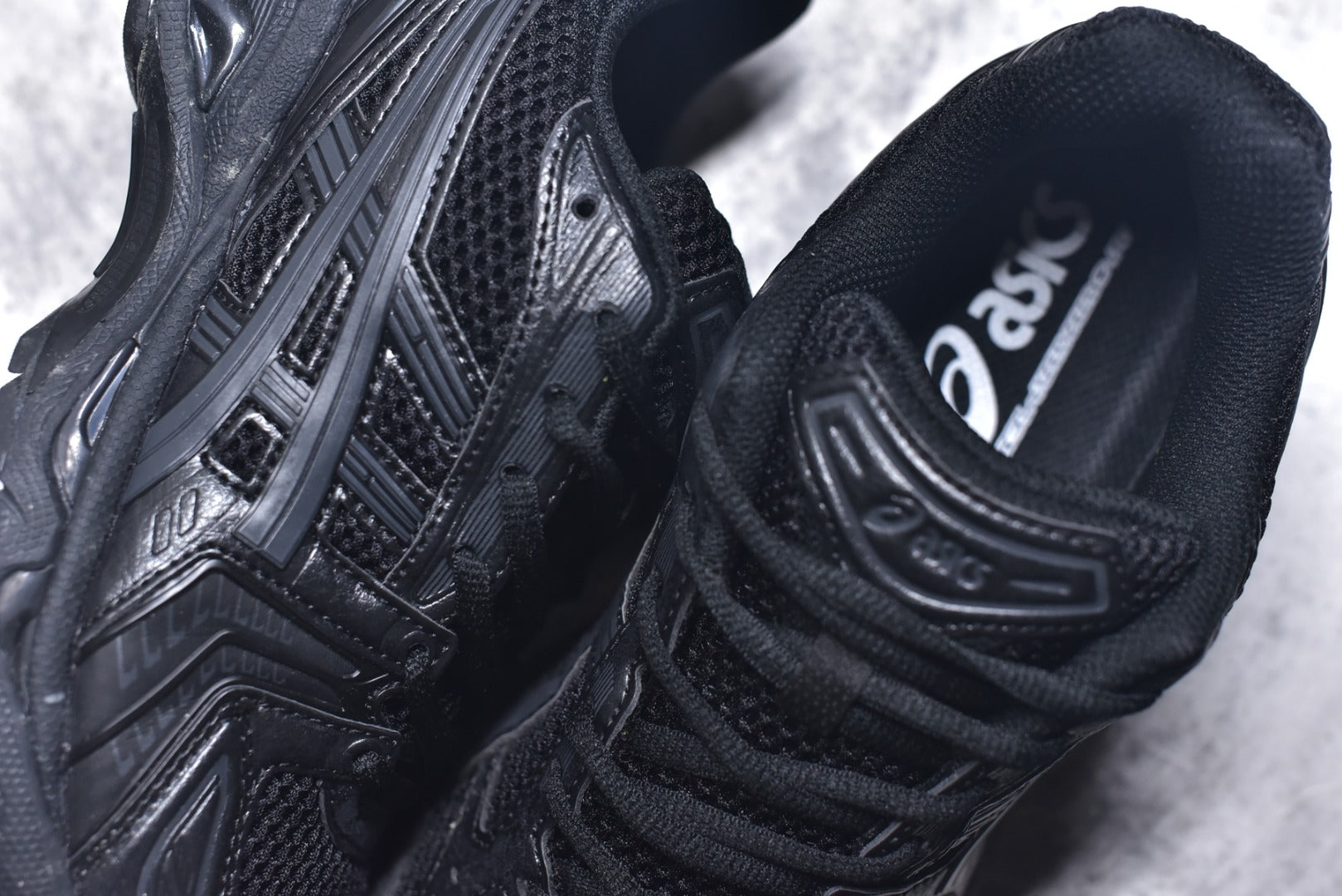 ASICS GEL-KAYANO 14 Retro Running Lifestyle Sneaker | 1201A019-001