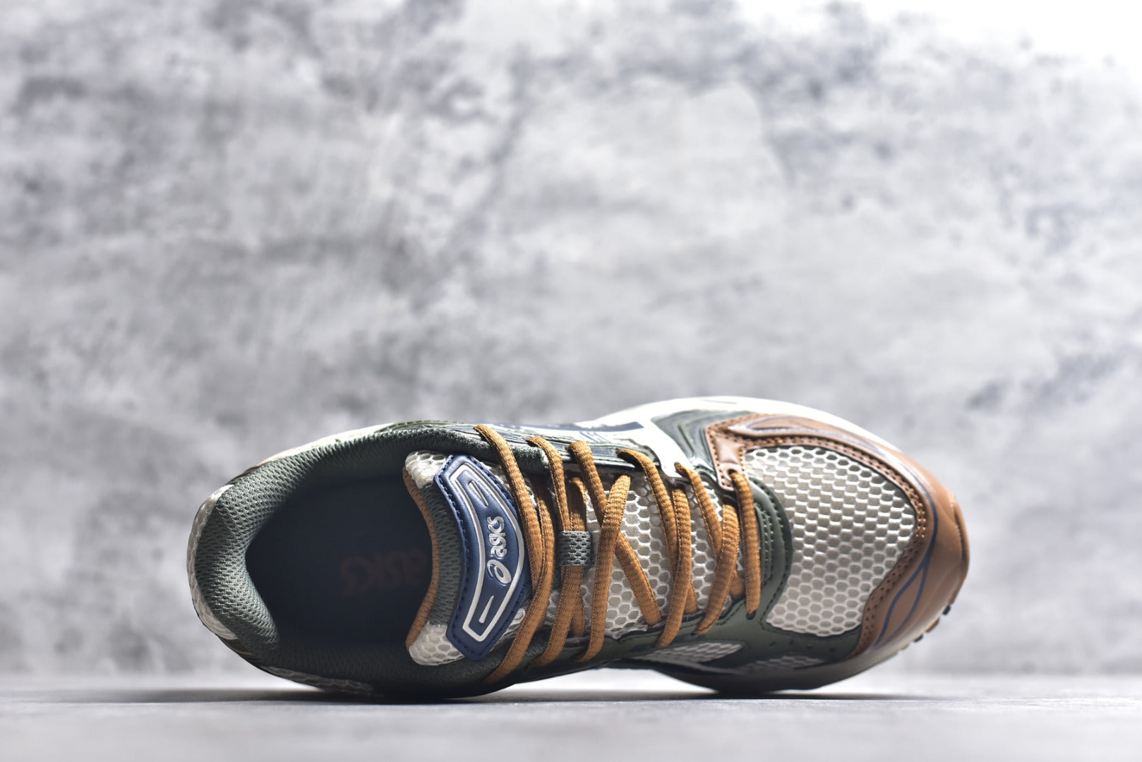 ASICS GEL-KAYANO 14 Retro Running Lifestyle Sneaker | 1201A019-250