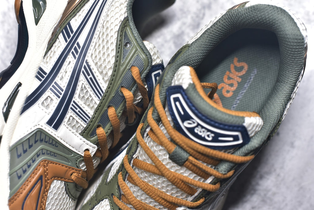 ASICS GEL-KAYANO 14 Retro Running Lifestyle Sneaker | 1201A019-250