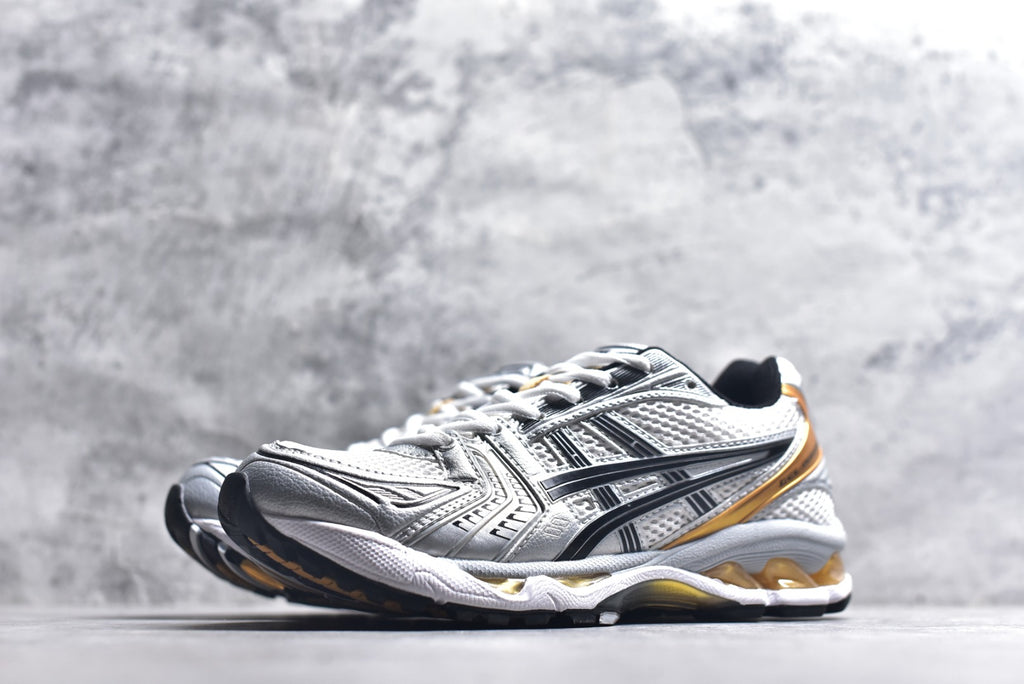 ASICS GEL-KAYANO 14 Retro Running Lifestyle Sneaker | 1201A019-102