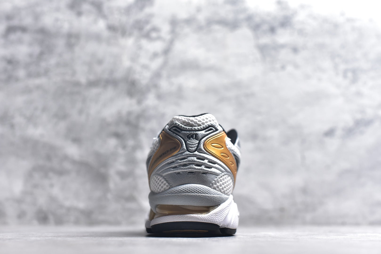 ASICS GEL-KAYANO 14 Retro Running Lifestyle Sneaker | 1201A019-102