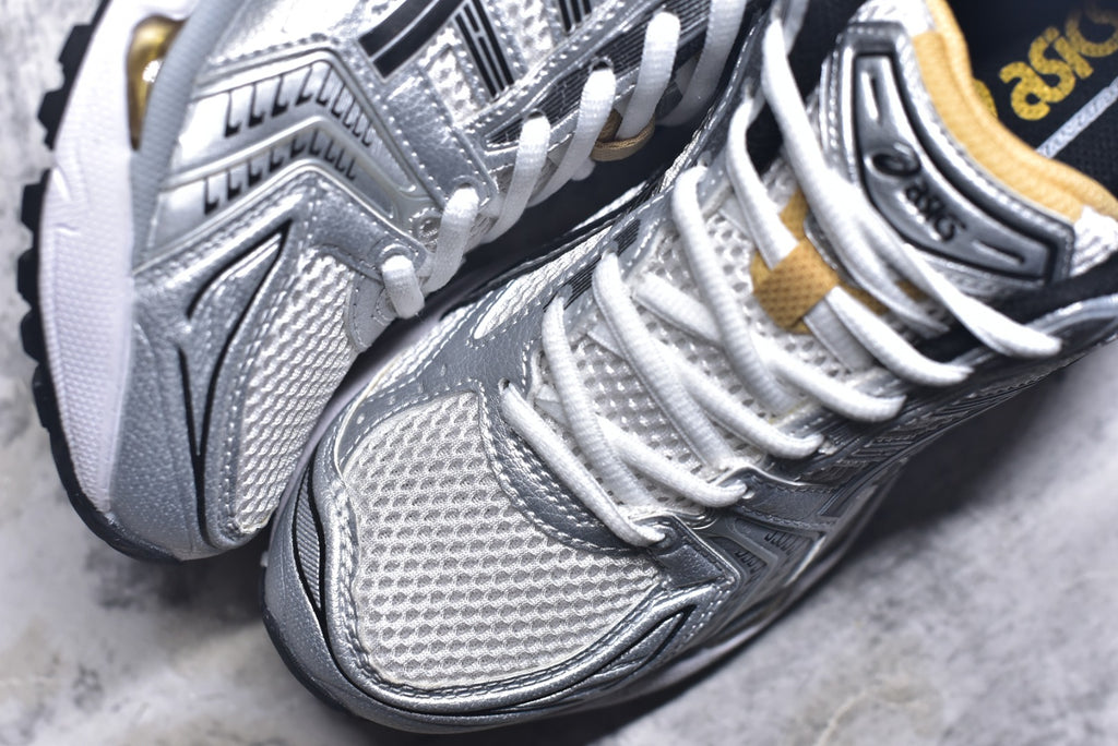 ASICS GEL-KAYANO 14 Retro Running Lifestyle Sneaker | 1201A019-102