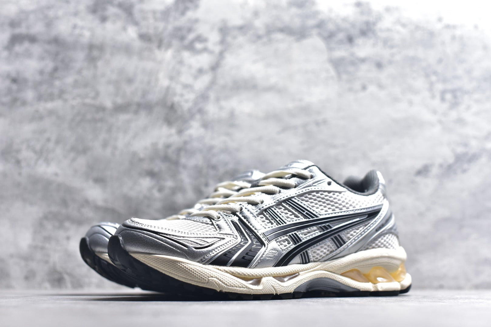 ASICS GEL-KAYANO 14 Retro Running Lifestyle Sneaker | 1201A457-101