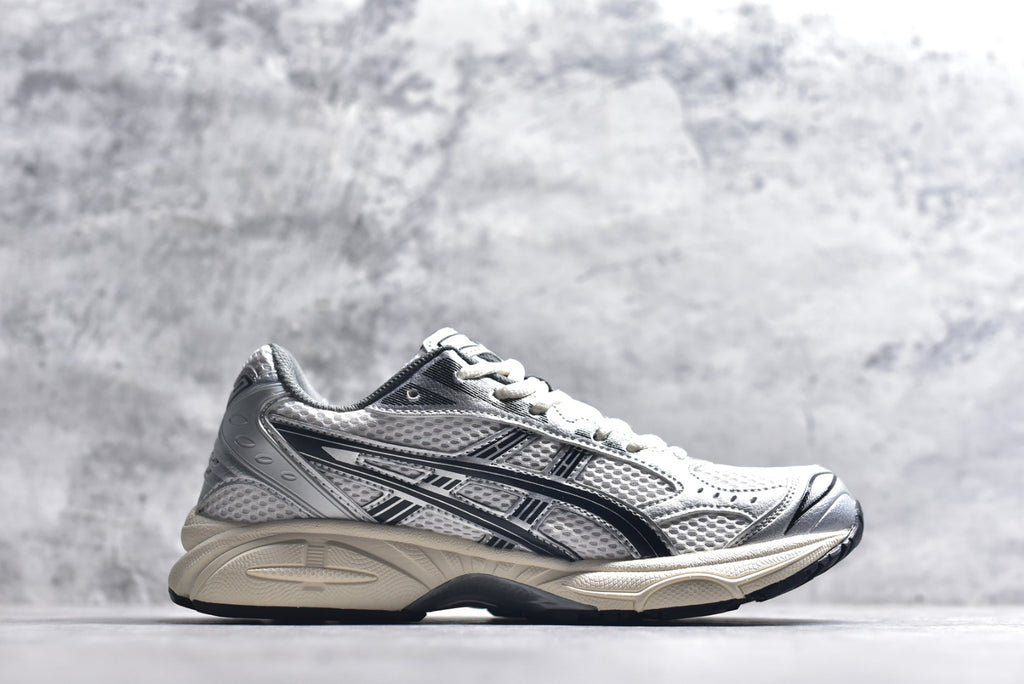 ASICS GEL-KAYANO 14 Retro Running Lifestyle Sneaker | 1201A457-101