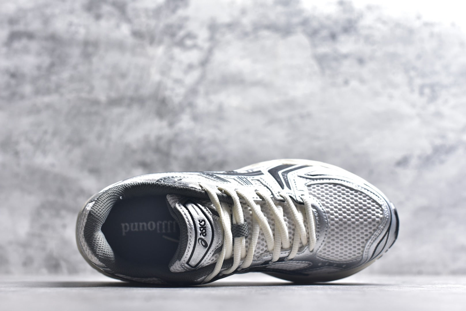 ASICS GEL-KAYANO 14 Retro Running Lifestyle Sneaker | 1201A457-101