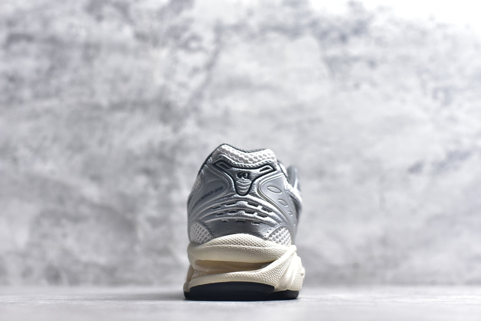 ASICS GEL-KAYANO 14 Retro Running Lifestyle Sneaker | 1201A457-101