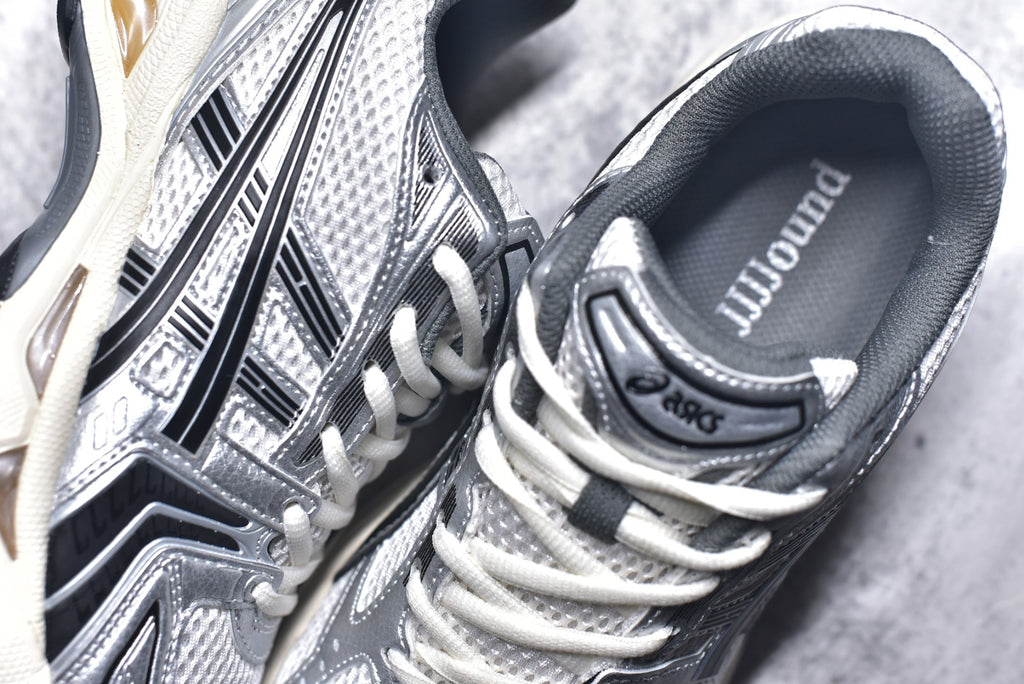ASICS GEL-KAYANO 14 Retro Running Lifestyle Sneaker | 1201A457-101