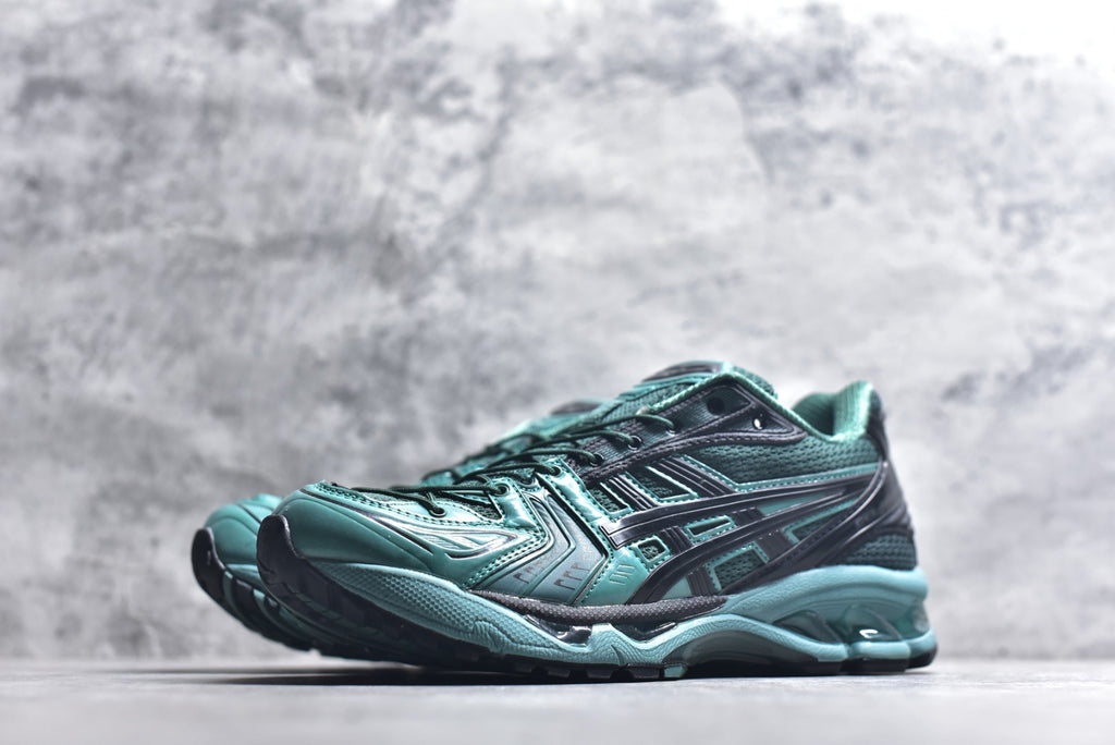 ASICS GEL-KAYANO 14 Retro Running Lifestyle Sneaker | 1201A922-300