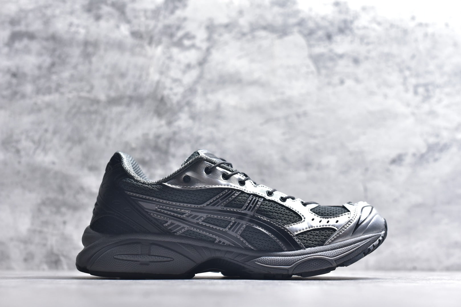 ASICS GEL-KAYANO 14 Retro Running Lifestyle Sneaker | 1201A922-020