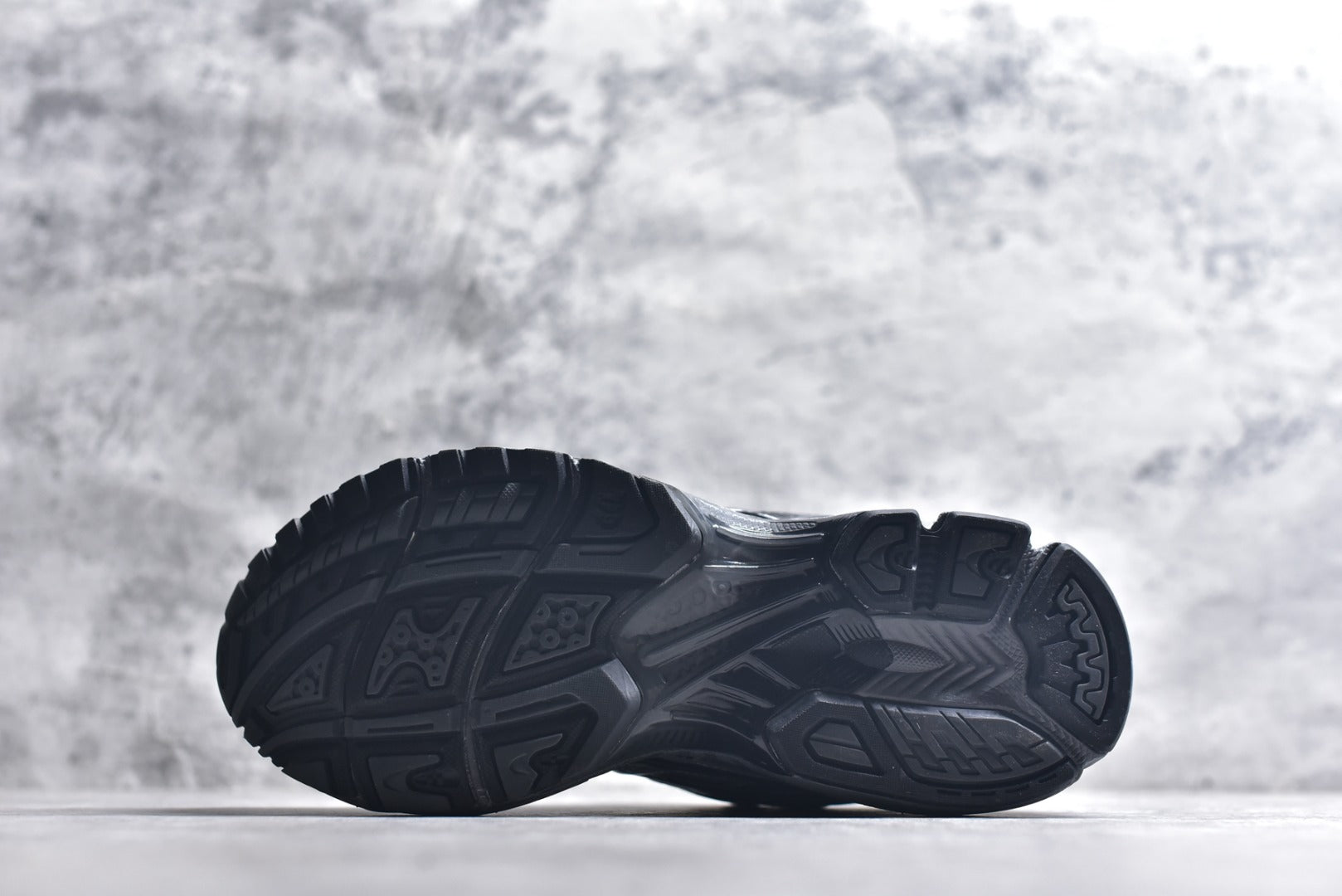 ASICS GEL-KAYANO 14 Retro Running Lifestyle Sneaker | 1201A922-020