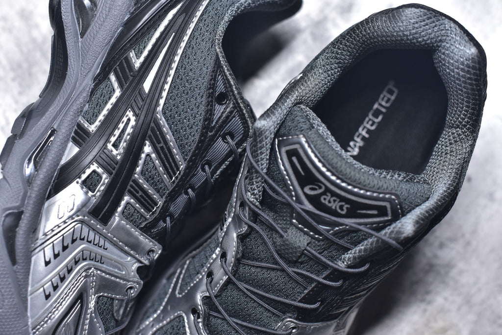 ASICS GEL-KAYANO 14 Retro Running Lifestyle Sneaker | 1201A922-020