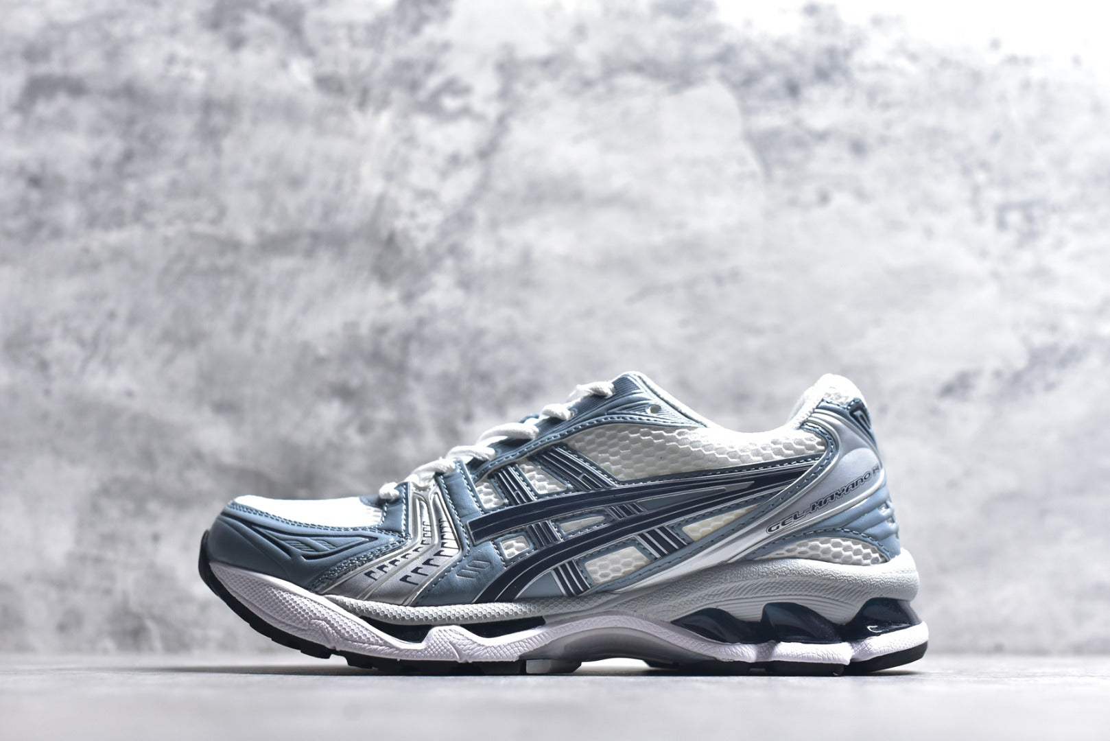 ASICS GEL-KAYANO 14 Retro Running Lifestyle Sneaker | 1203A537-098