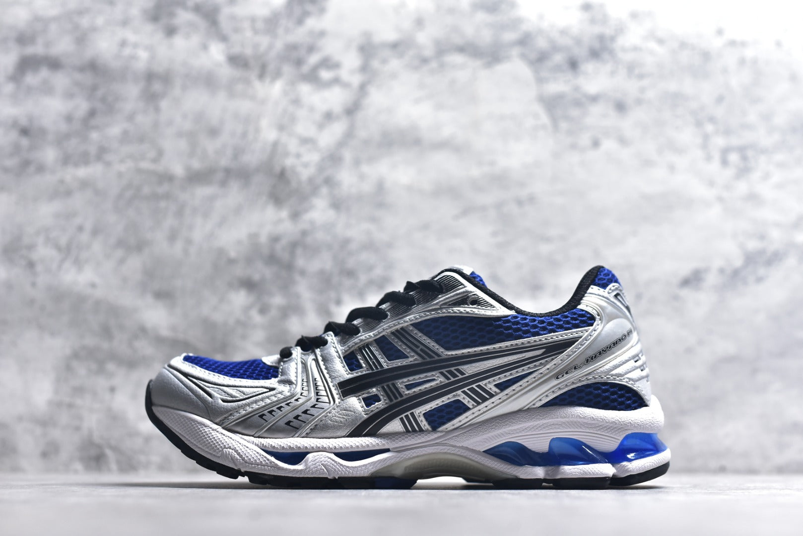 ASICS GEL-KAYANO 14 Retro Running Lifestyle Sneaker | 1201A019-401