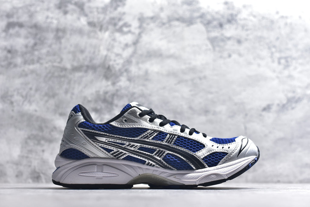 ASICS GEL-KAYANO 14 Retro Running Lifestyle Sneaker | 1201A019-401