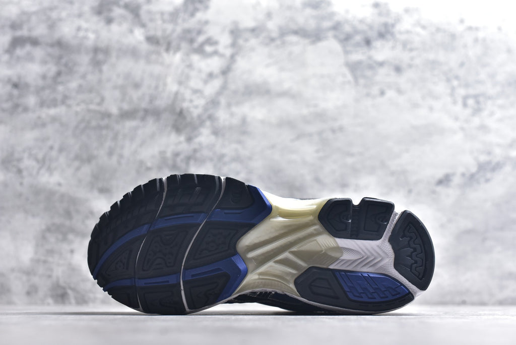 ASICS GEL-KAYANO 14 Retro Running Lifestyle Sneaker | 1201A019-401