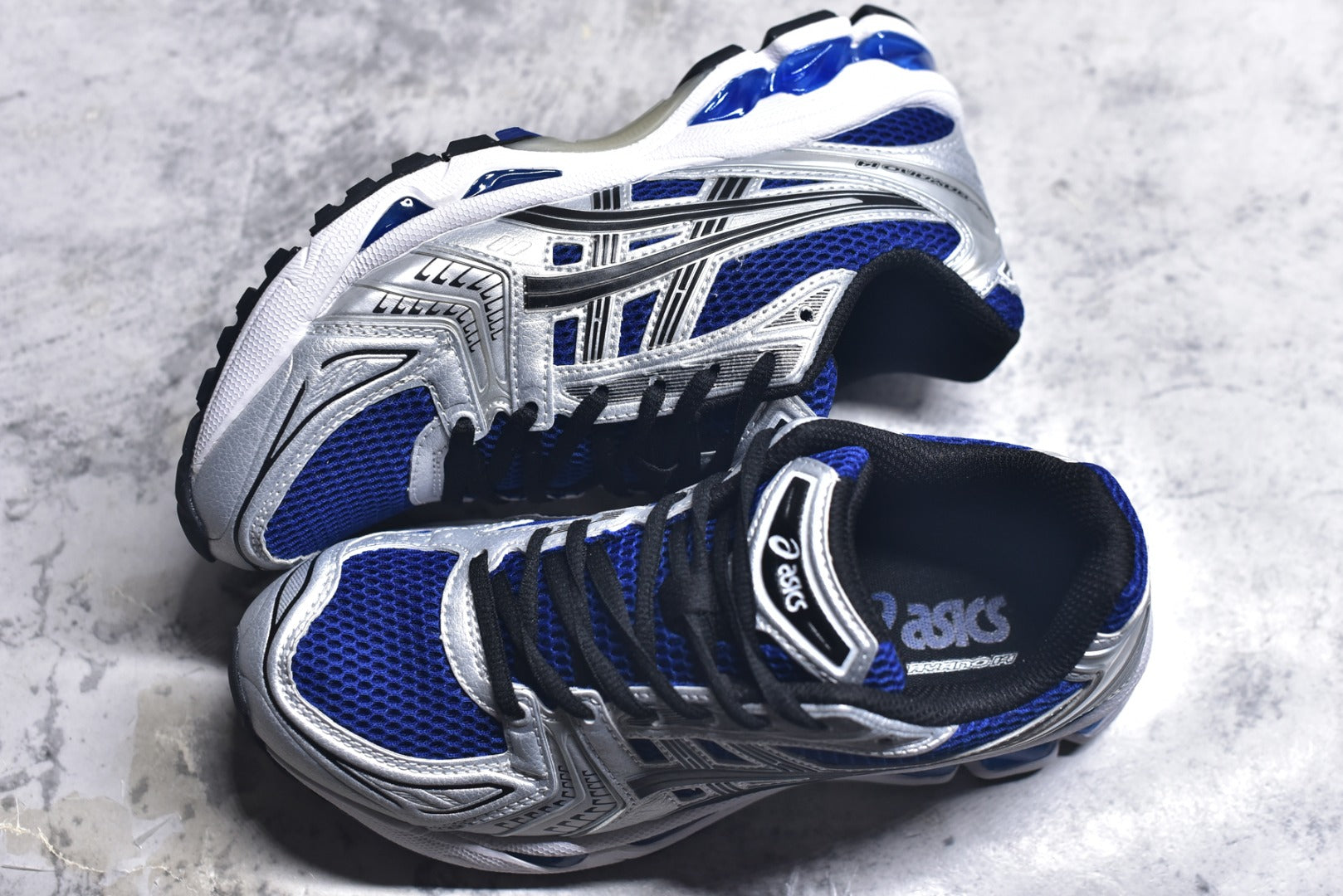 ASICS GEL-KAYANO 14 Retro Running Lifestyle Sneaker | 1201A019-401