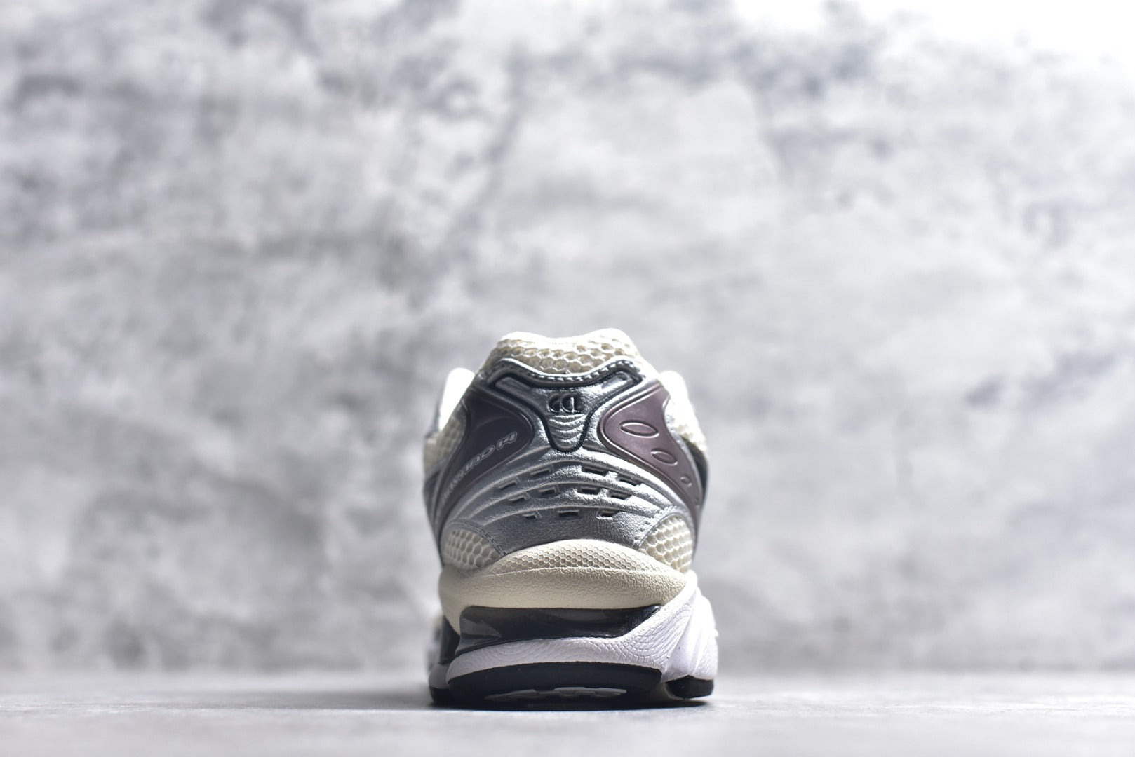 ASICS GEL-KAYANO 14 Retro Running Lifestyle Sneaker | 1201A019-108