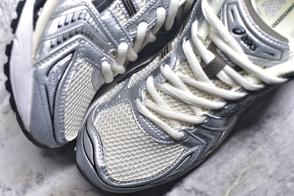 ASICS GEL-KAYANO 14 Retro Running Lifestyle Sneaker | 1201A019-108