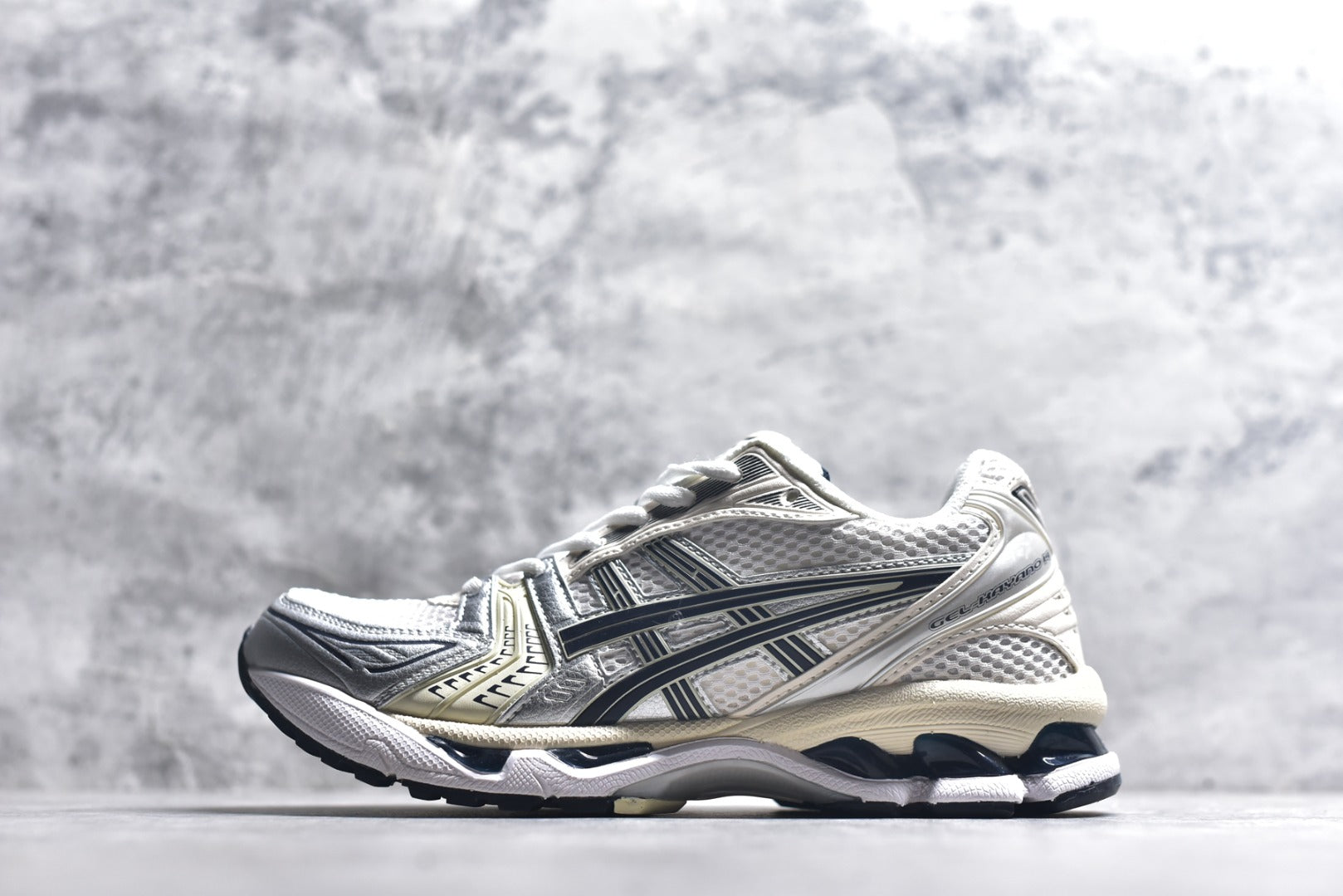 ASICS GEL-KAYANO 14 Retro Running Lifestyle Sneaker | 1202A056-109
