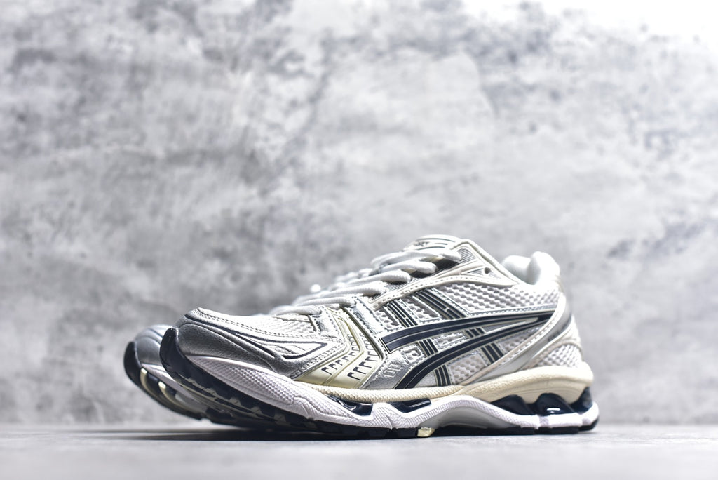 ASICS GEL-KAYANO 14 Retro Running Lifestyle Sneaker | 1202A056-109