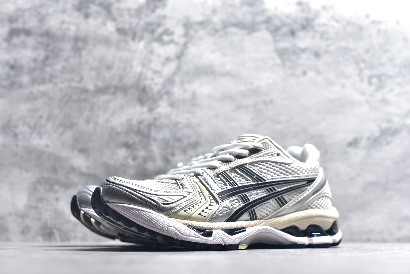 ASICS GEL-KAYANO 14 Retro Running Lifestyle Sneaker | 1202A056-109