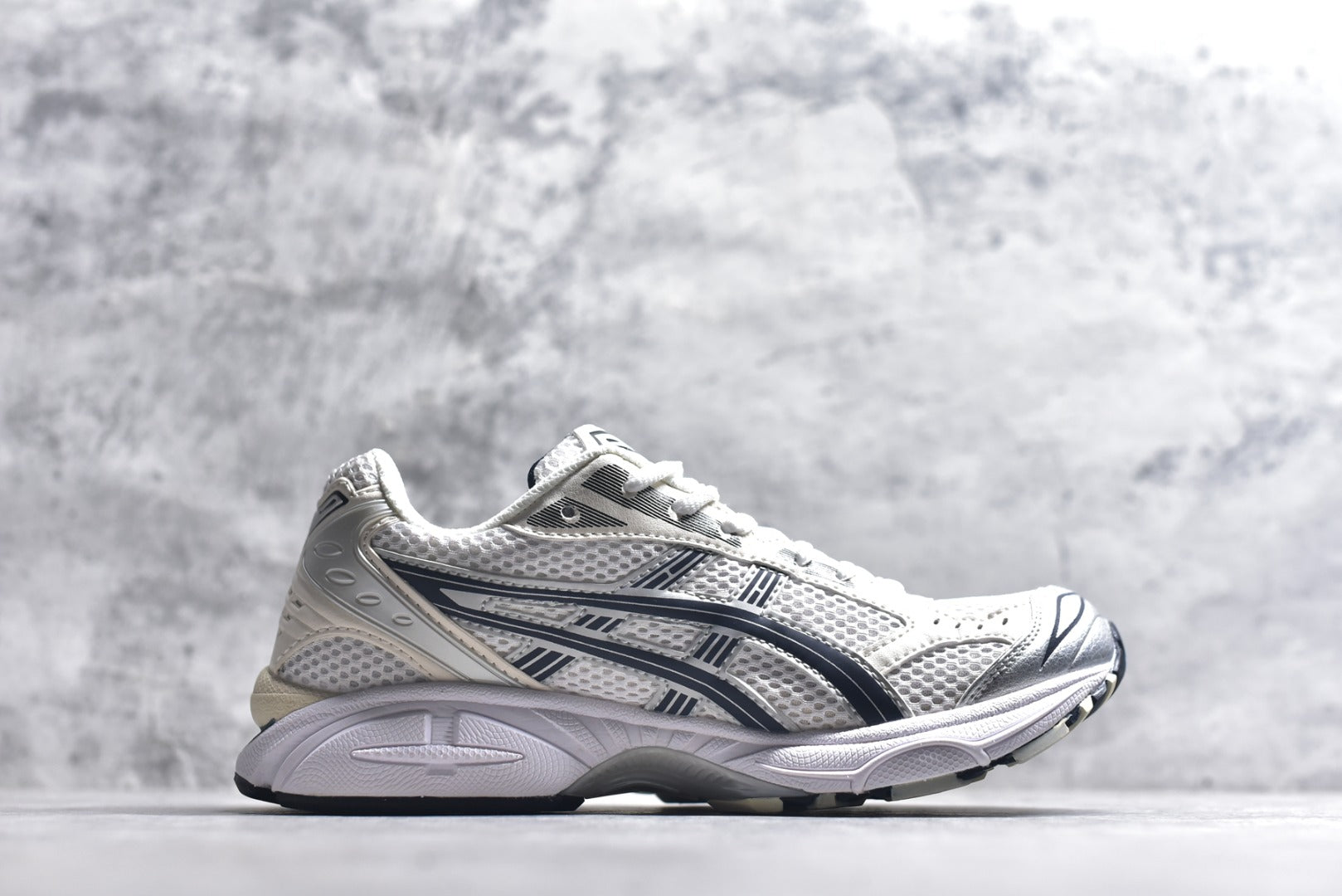 ASICS GEL-KAYANO 14 Retro Running Lifestyle Sneaker | 1202A056-109
