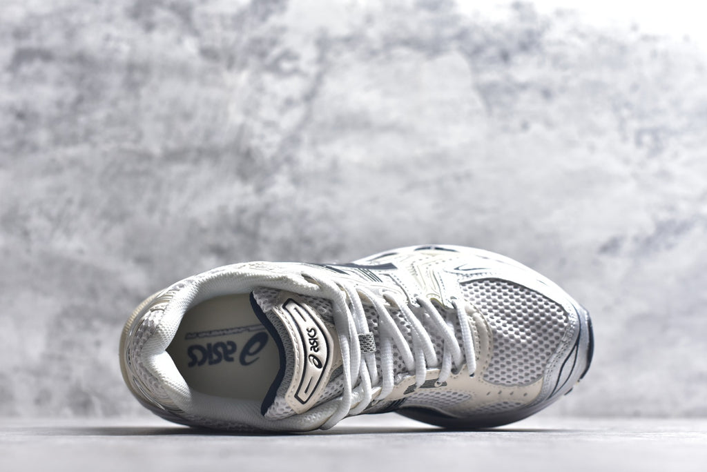 ASICS GEL-KAYANO 14 Retro Running Lifestyle Sneaker | 1202A056-109