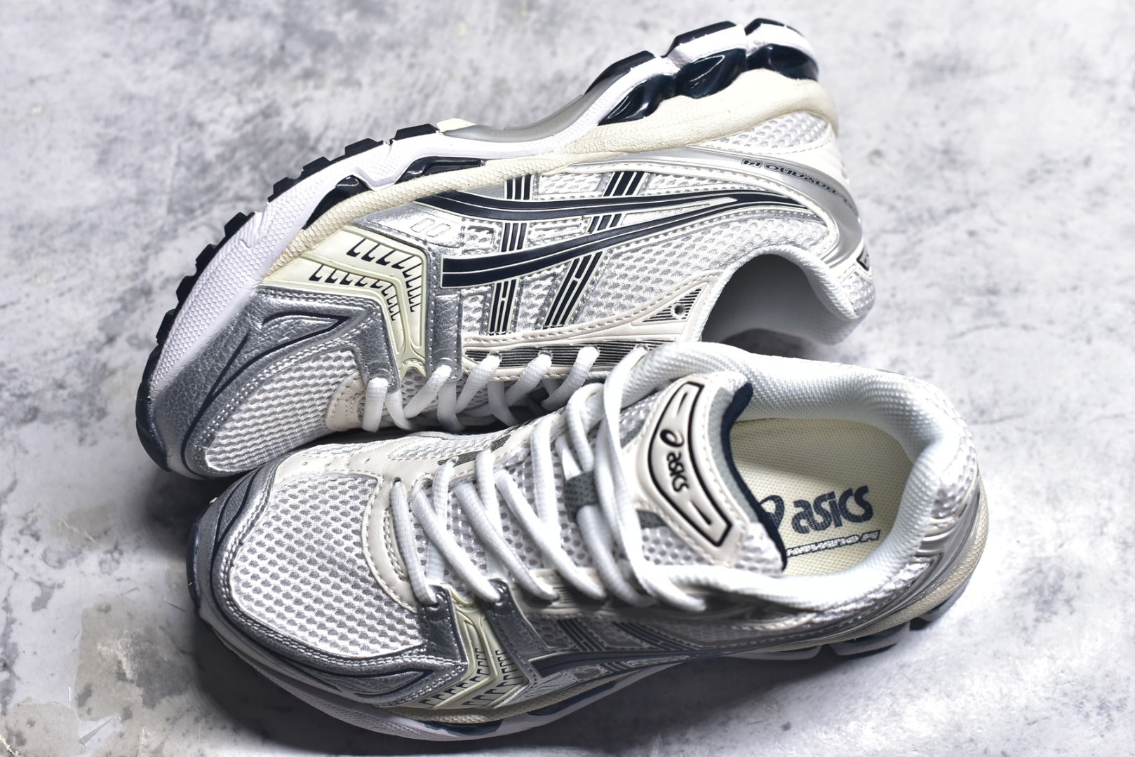 ASICS GEL-KAYANO 14 Retro Running Lifestyle Sneaker | 1202A056-109