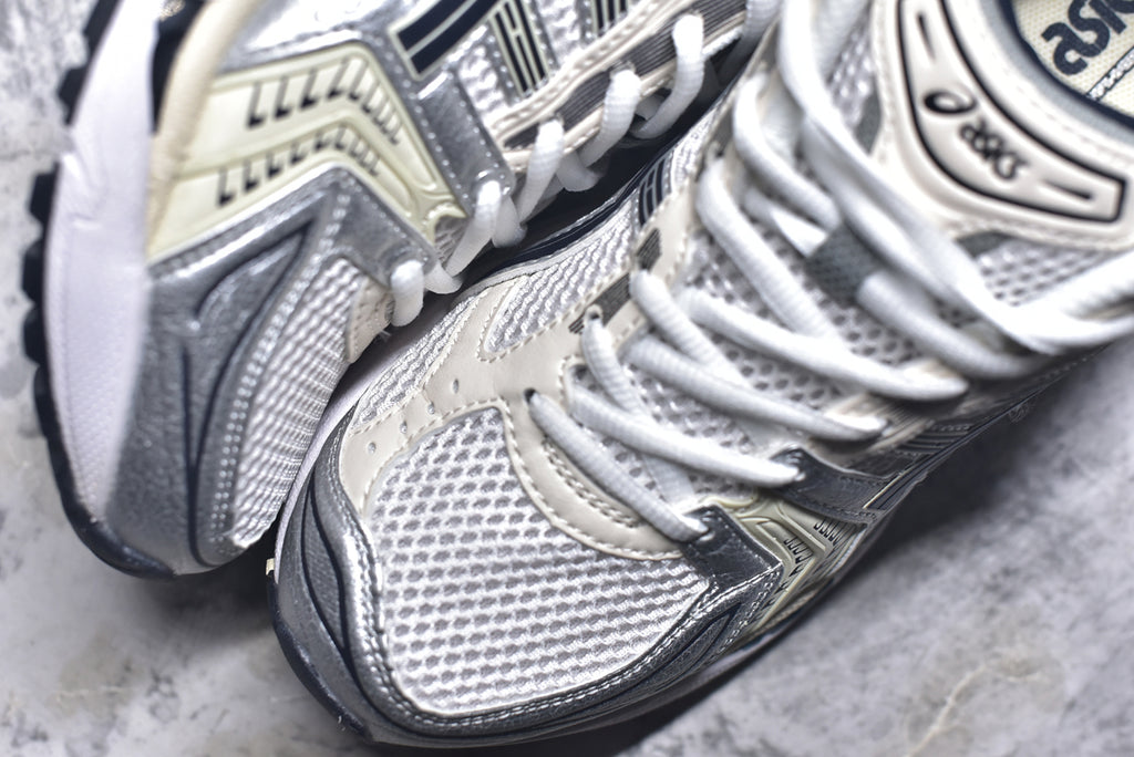 ASICS GEL-KAYANO 14 Retro Running Lifestyle Sneaker | 1202A056-109