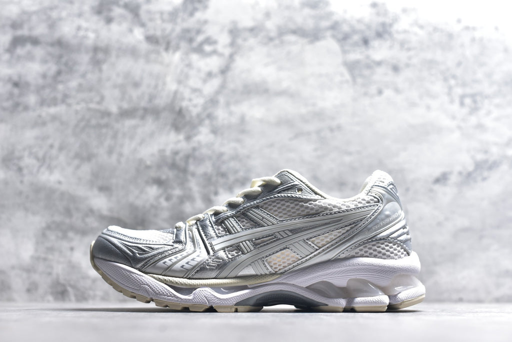 ASICS GEL-KAYANO 14 Retro Running Lifestyle Sneaker | 1201A457-100