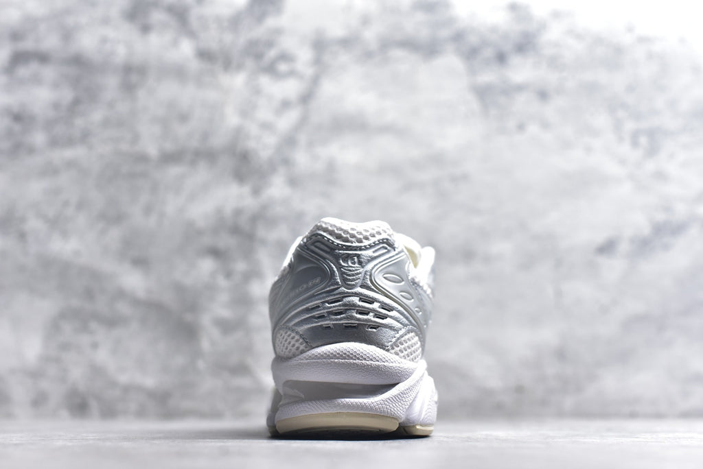 ASICS GEL-KAYANO 14 Retro Running Lifestyle Sneaker | 1201A457-100