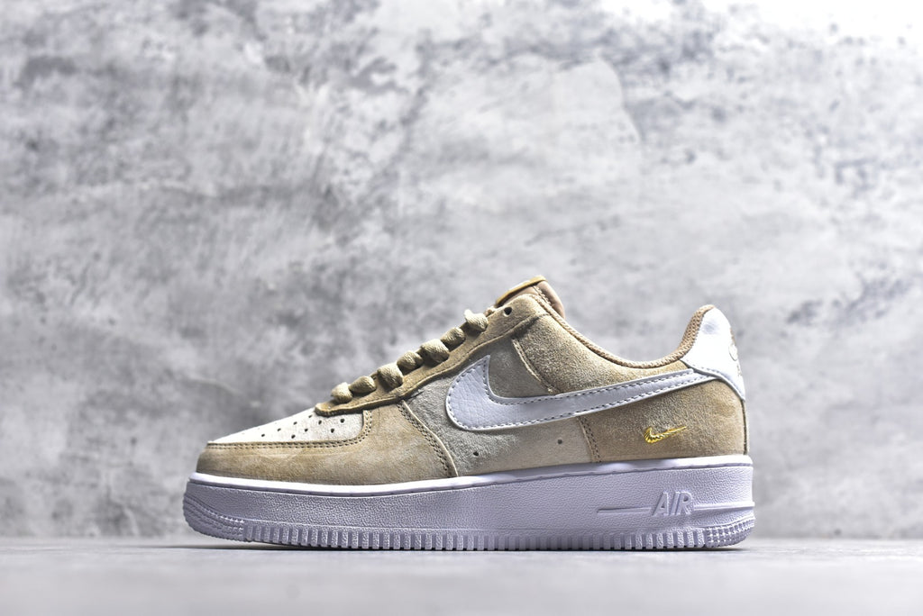 Nike Air Force 1 Low '07 Lifestyle Sneaker | IQ9964-200
