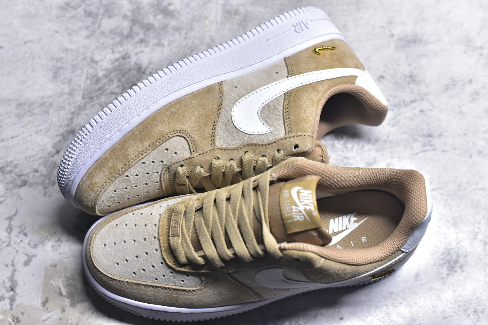 Nike Air Force 1 Low '07 Lifestyle Sneaker | IQ9964-200